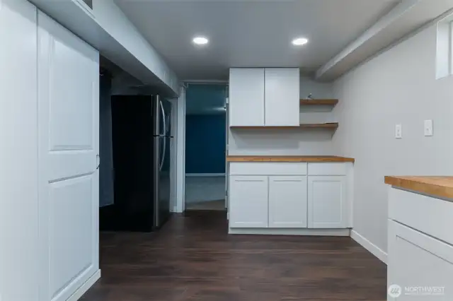 Lower level storage