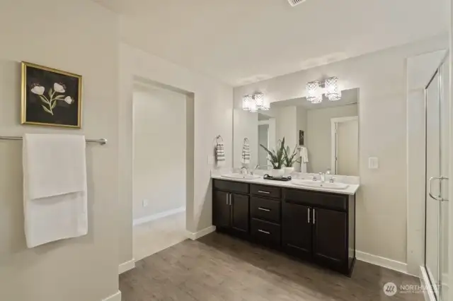 Energy-efficient tankless water heater