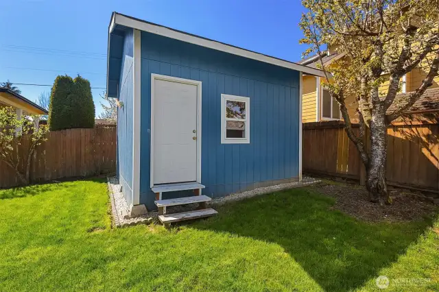 14'x14' Finished Outbuilding