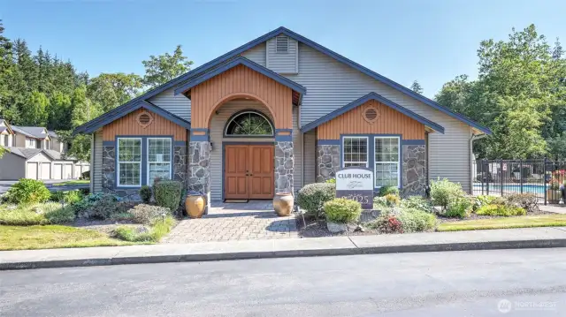 The Tanglewood clubhouse is just steps from this home. Very well designed and kept by a very attentive HOA