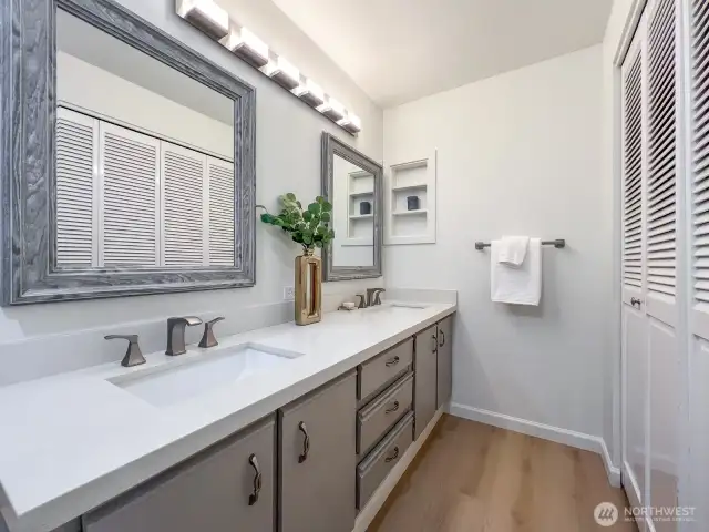 Double Vanity with built in shelves - Lots of Closet Space