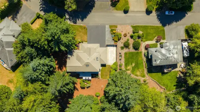 Enjoy the best of both worlds - a quiet sense of privacy with generous space between homes, and a welcoming connection to the beautiful Northfield community.