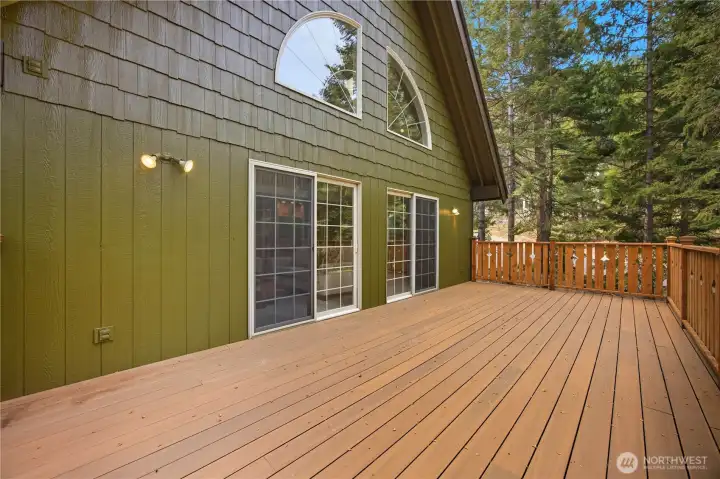view 3 of deck