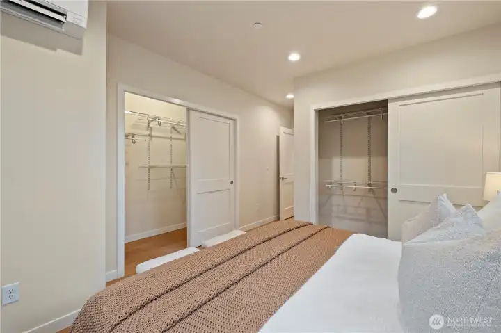 Has his and her closets!