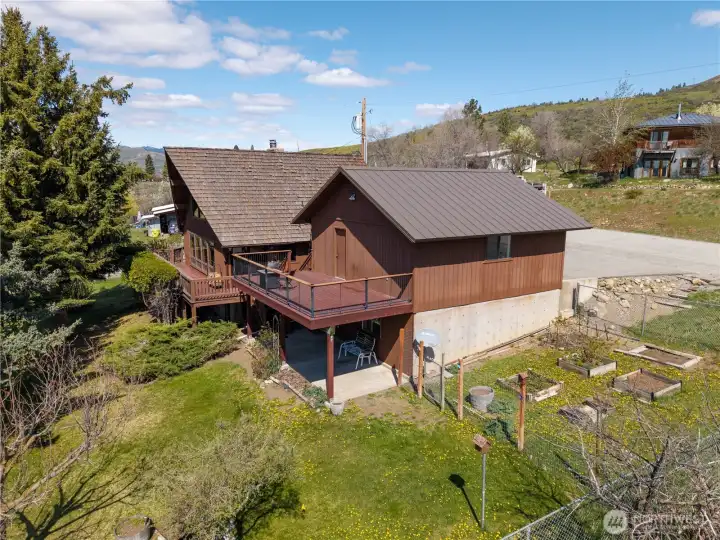 New cellulose insualtion blown into house in 2025 by All Valley Insulation.