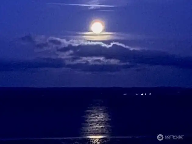 Moon rise.