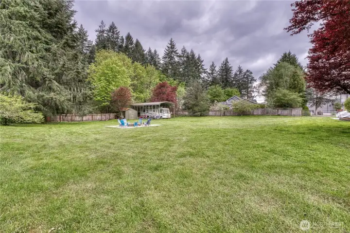 An entire acre...so many possibilities! Build a shop, plant a large garden, want a pool?  So many possibilities.