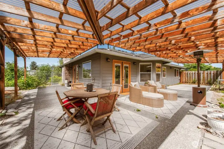 entertainment space in backyard