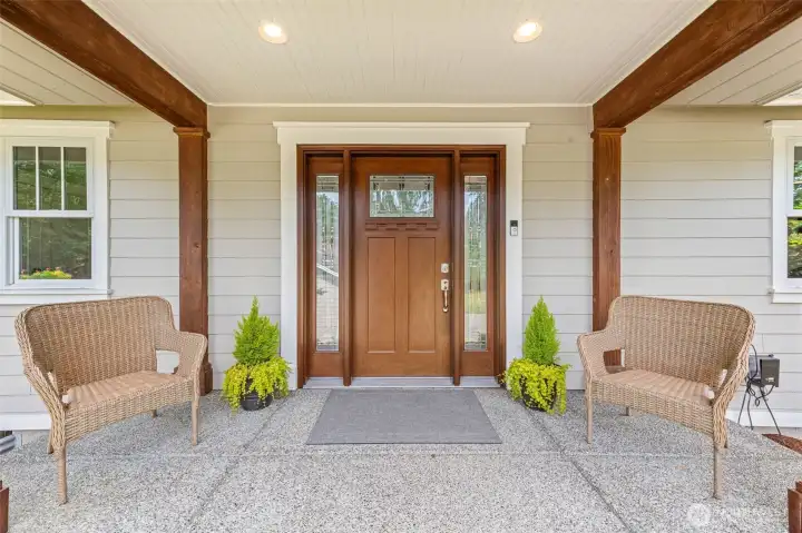 New Hardi siding, and exceptional custom craftsmanship throughout