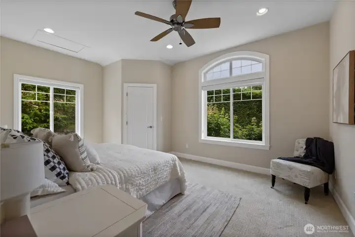 Guest suite bedroom.