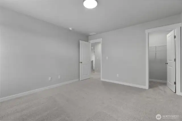 Upstairs Bed 1 w/WIC