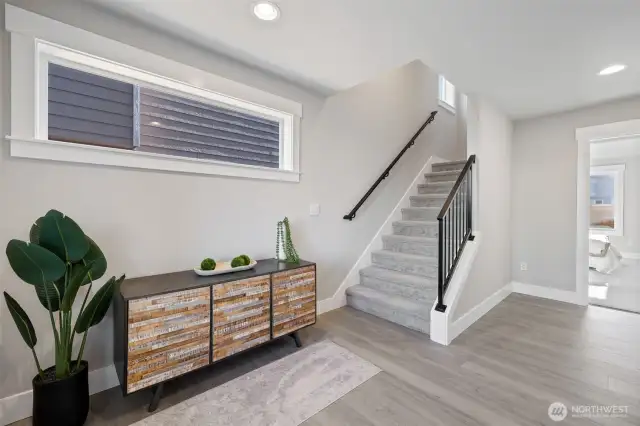 Photos are of a Madison in a different community and are for illustration purposes only to reflect typical finishes.  May depict seller enhancements.  Colors and options may vary.