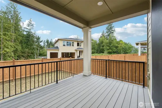 Large covered patio and includes a gas hookup for BBQ