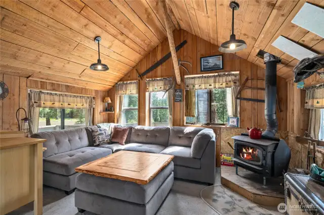 More main cabin!