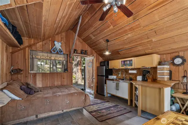 Main cabin!