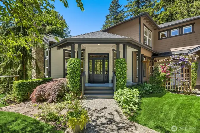 Welcoming covered front porch.