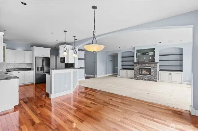 Open concept floor plan - adjoining living, kitchen and dining