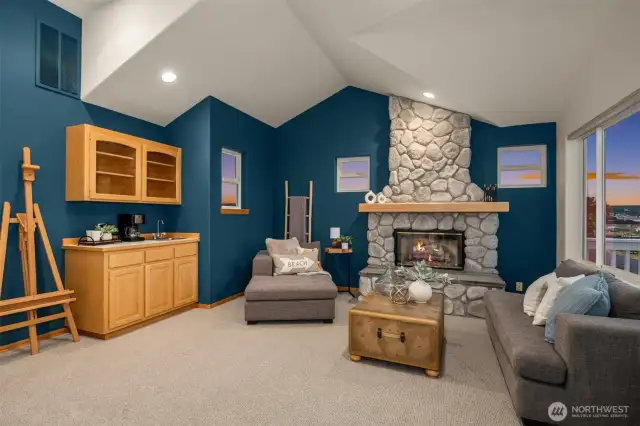 Your private retreat comes with a cozy sitting area, coffee bar, and jaw-dropping water views—morning lattes and evening sunsets never looked so good.