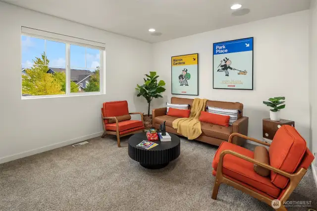 Bonus room (or 4th bedroom)