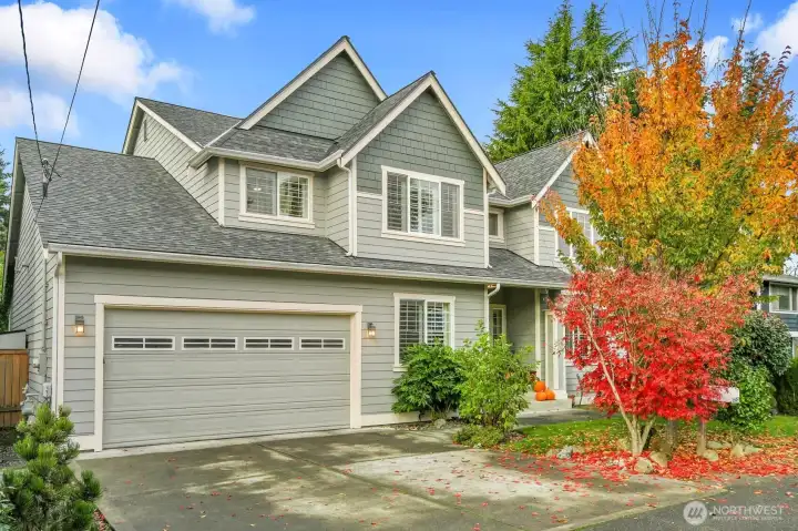 Tandem triple garage