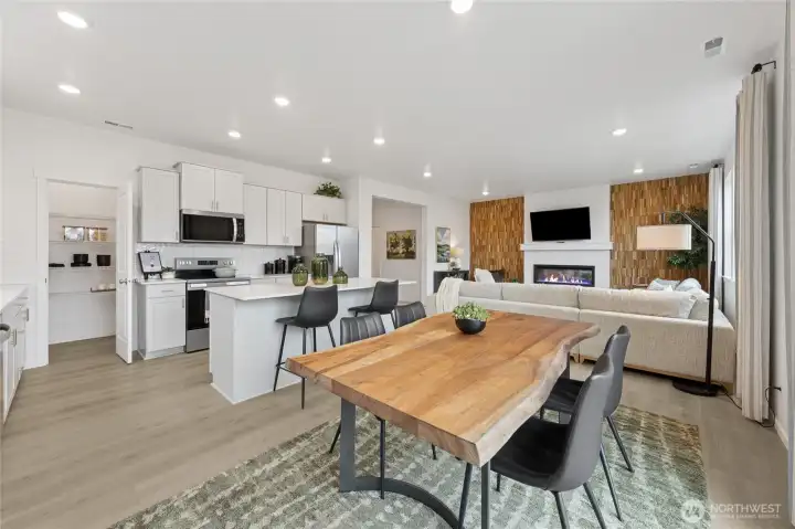 Spacious main floor with room for everybody! Pictures are for representational purposes only, colors and features may vary. Spacious main floor with room for everybody! Pictures are for representational purposes only, colors and features may vary.