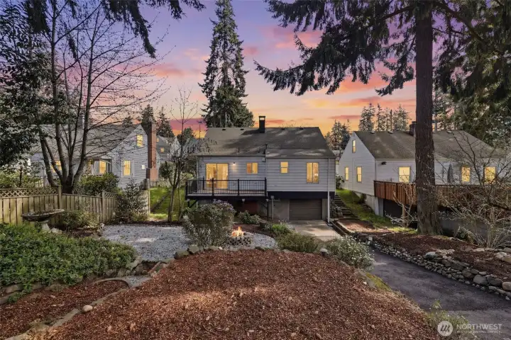 From dinner on the deck to firepit hangs, it all flows