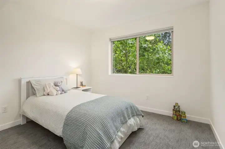 Second upper level bedroom.