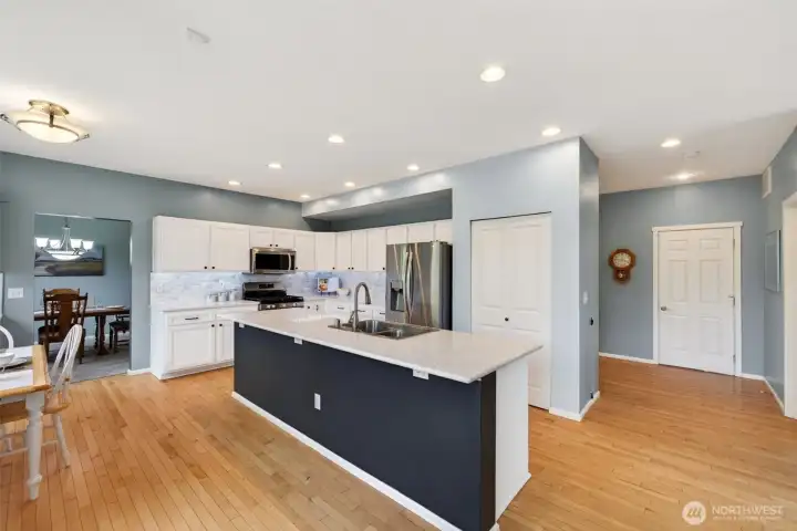 Additional storage in the pantry closet