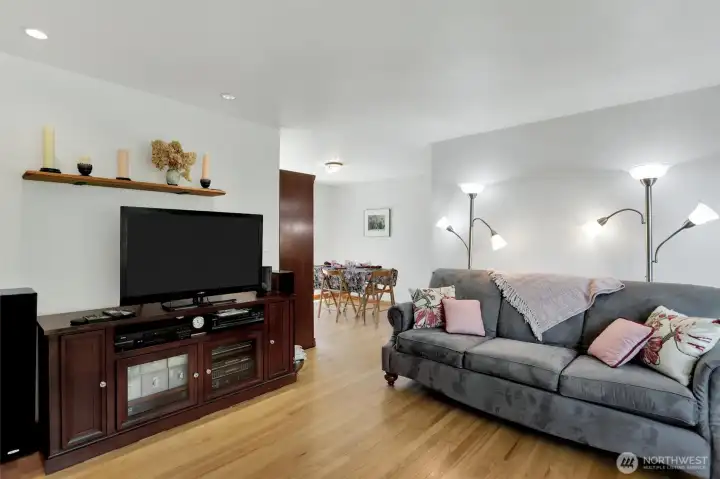 Flowing off the Living Room is the Dining Room Flowing off the Living Room is the Dining Room