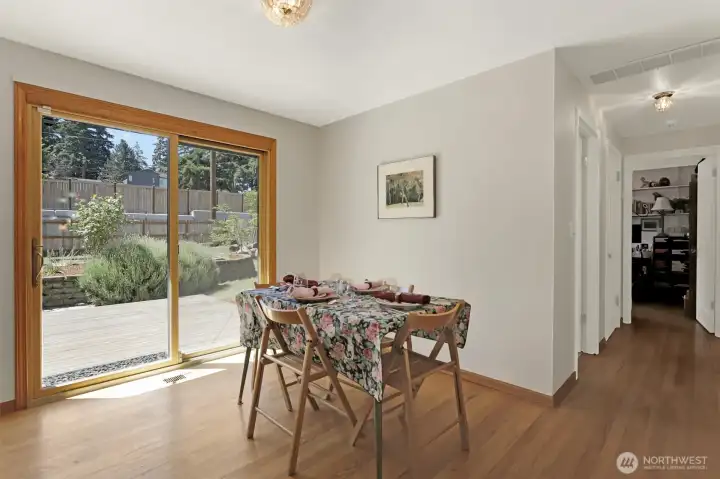 Dining room can easily fit a large table set - had a set that easily sat 8, 10 when we were closer Dining room can easily fit a large table set - had a set that easily sat 8, 10 when we were closer