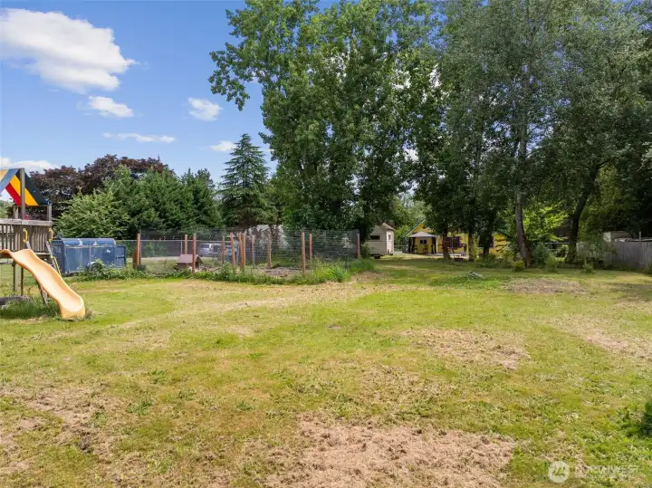 Chicken area with fencing.