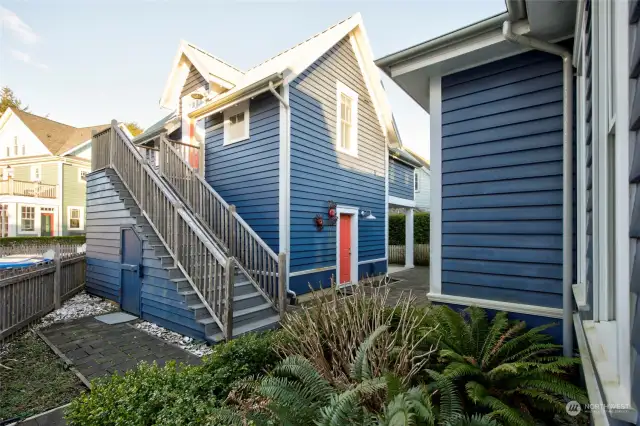 Off the back is a wonderful carriage house.