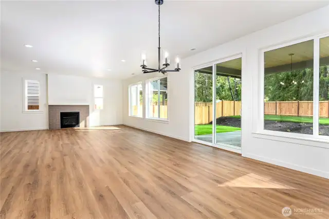 Photo is of the 2808 floor plan in the same neighborhood.  May contain options or enhancements that are not available on all floorplans.  For illustrations purposes only.