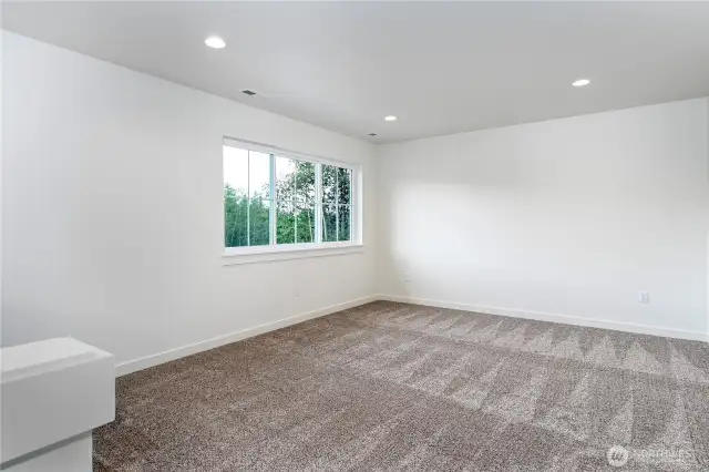 Photo is of the 2808 floor plan in the same neighborhood.  May contain options or enhancements that are not available on all floorplans.  For illustrations purposes only.