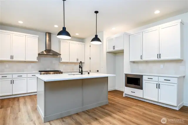 Photo is of the 2808 floor plan in the same neighborhood.  May contain options or enhancements that are not available on all floorplans.  For illustrations purposes only.