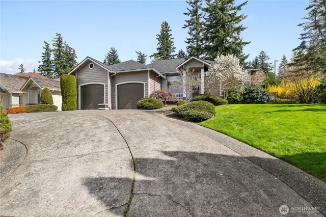 Welcome to 3100 Tanglewood Lane!