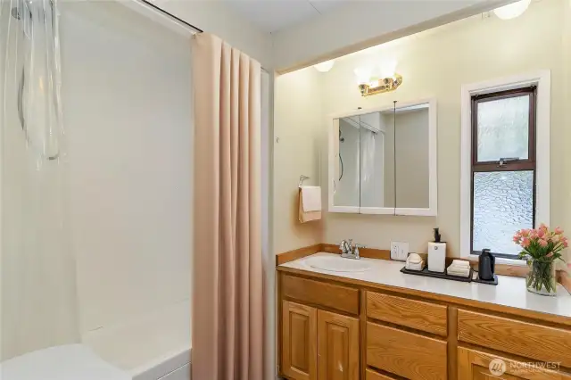 Cozy bathroom