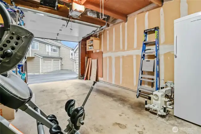 1-car garage