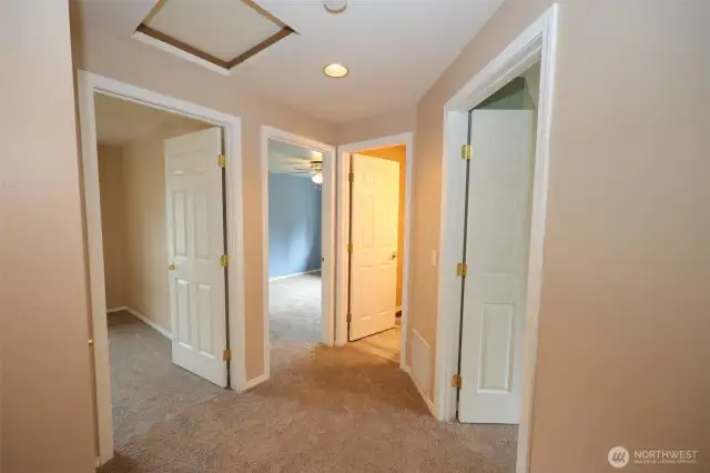 2nd floor landing