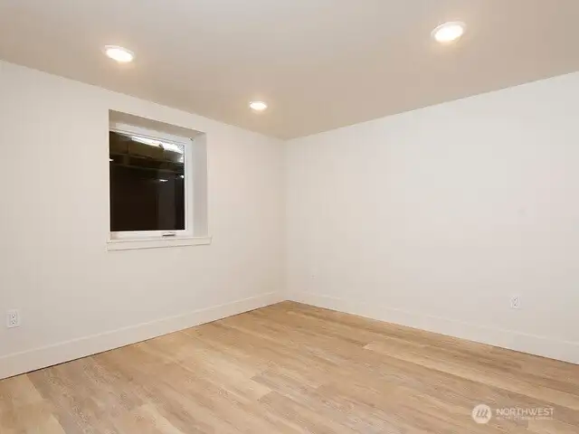 Lower Unit.