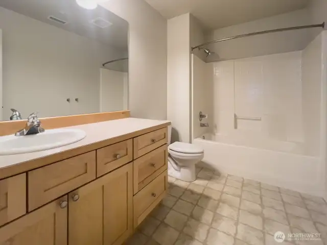 Upstairs bathroom