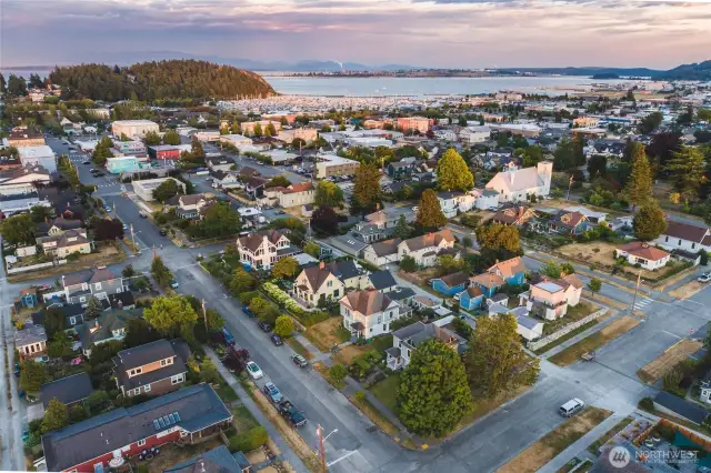 In the heart of desirable Old Town Anacortes, this timeless beauty is walkable to downtown boutiques, restaurants, parks, library and the waterfront and marina.