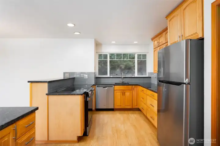 Wonderful kitchen any chef can prepare a delicious meal!