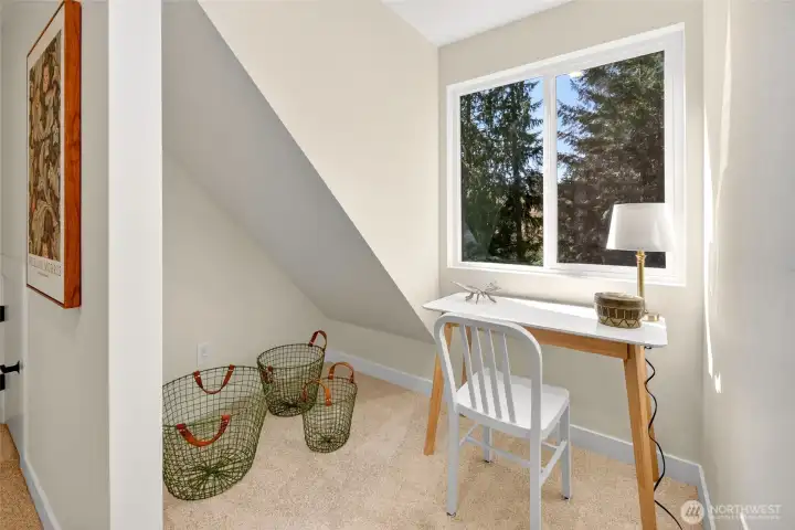 Primary bedroom extra nook.