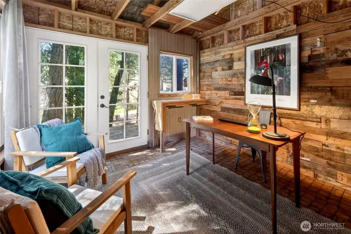 Perfect office, playroom, art studio, crafts, etc.