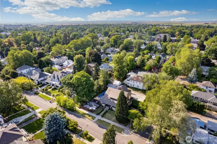 Great location - Historic District