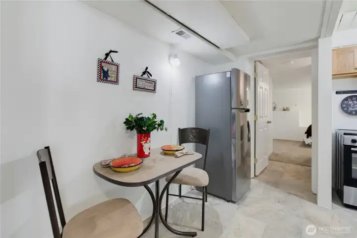 Studio Apartment Entrance and Eating Area Studio Apartment Entrance and Eating Area
