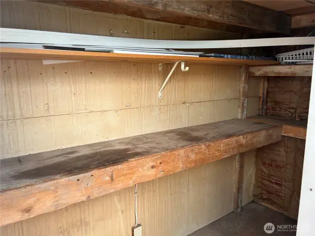 One storage area.