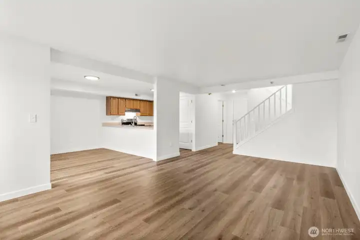 Large Living Area & Dedicated Dining Space!