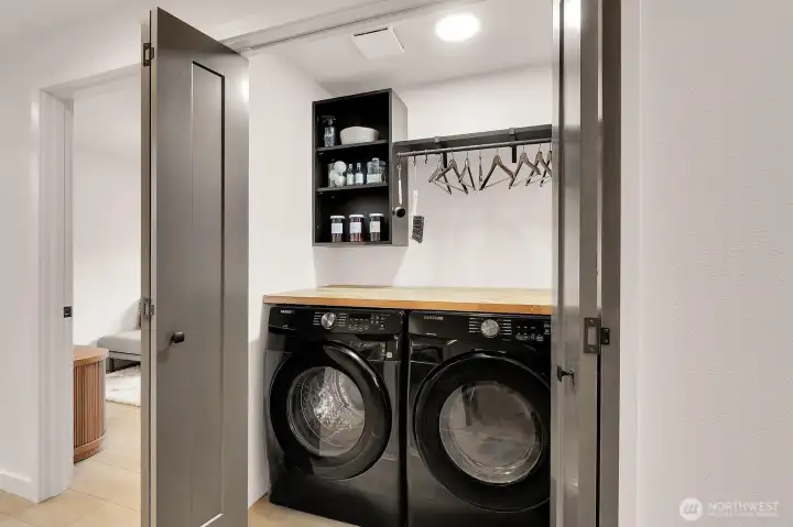 Custom Laundry Closet in Hall w/ Washer & Dryer included